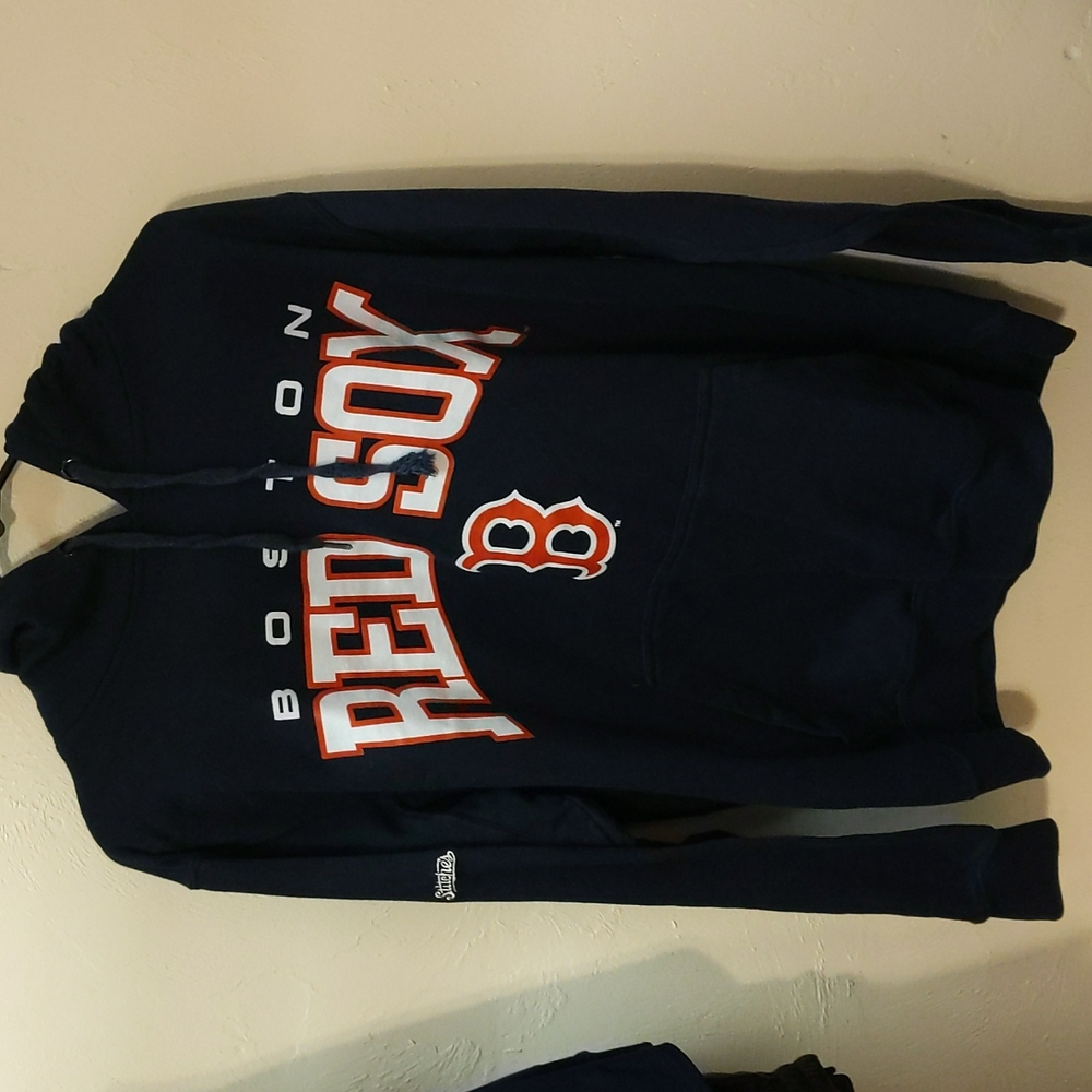 Red Sox sweatshirt